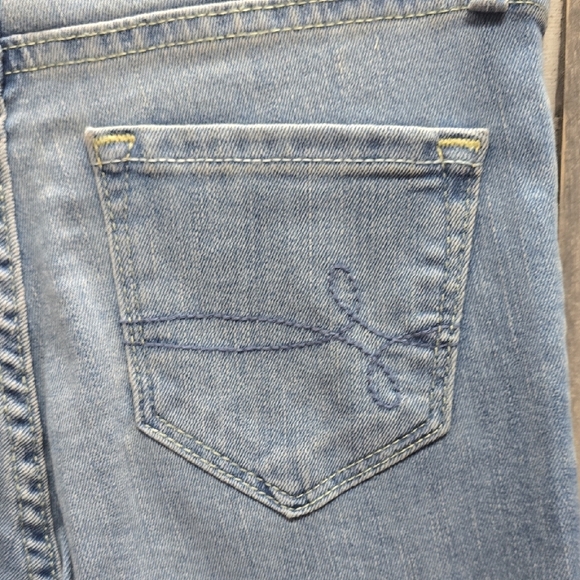 Girls' Super Skinny High-Rise Jeans | DENIZEN® from Levi's | 12 - Picture 7 of 13